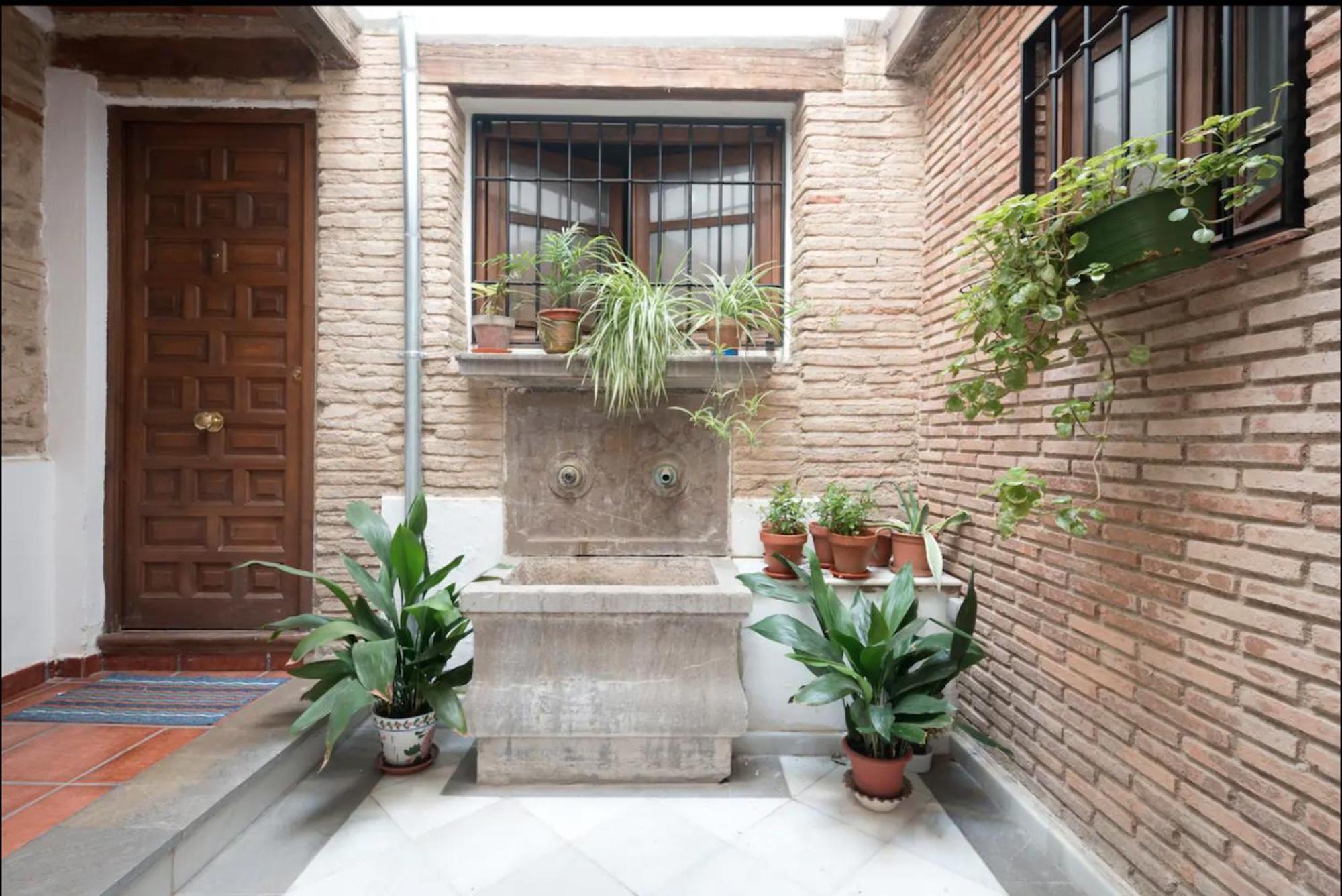 Apartamentos Centro Historico A Los Pies De La Alhambra Granada Kültér fotó